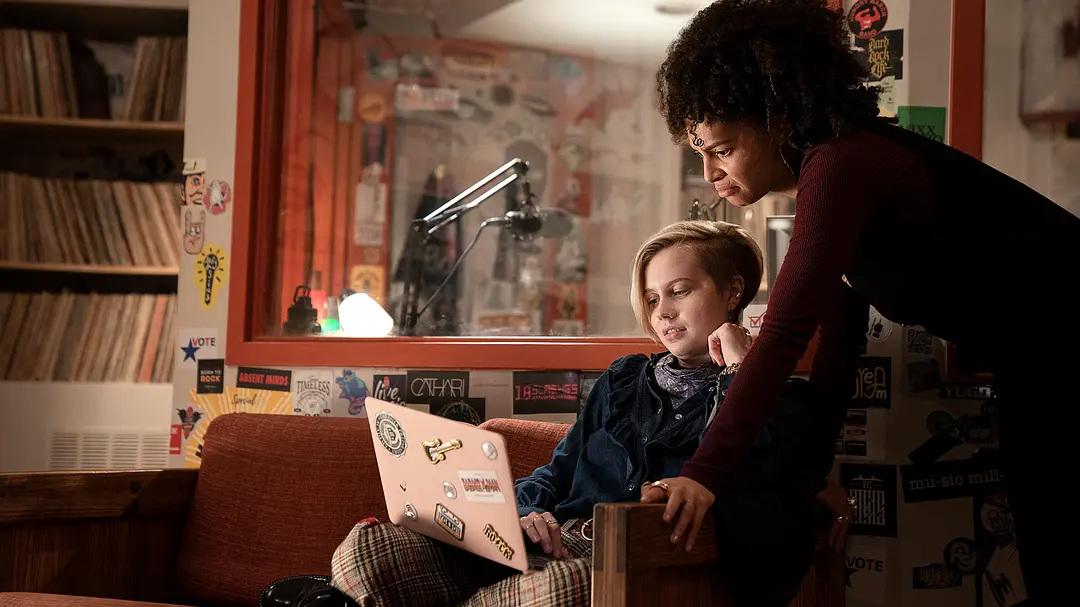 HBO的王牌犯罪悬疑美剧《东城梦魇/东城奇案》，说它是剧王，不为过！