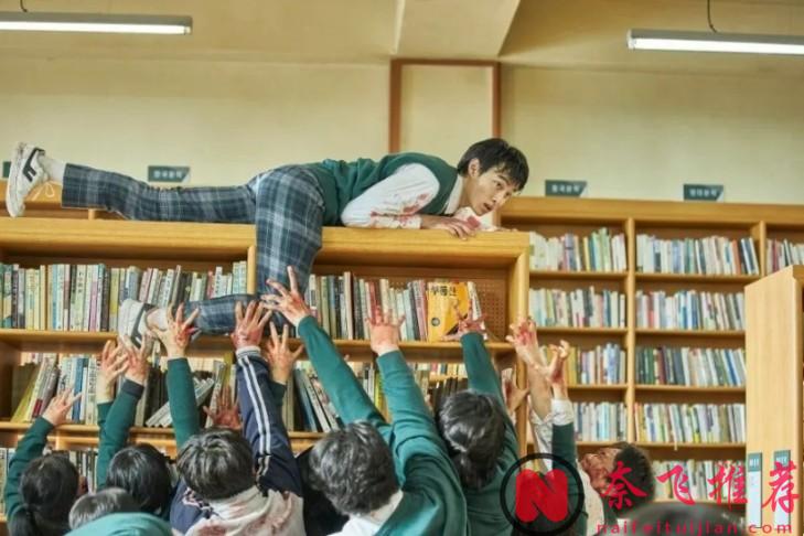 不愧是Netflix，这部丧尸校园剧集《僵尸校园/僵尸学校/丧尸校园》太敢拍了