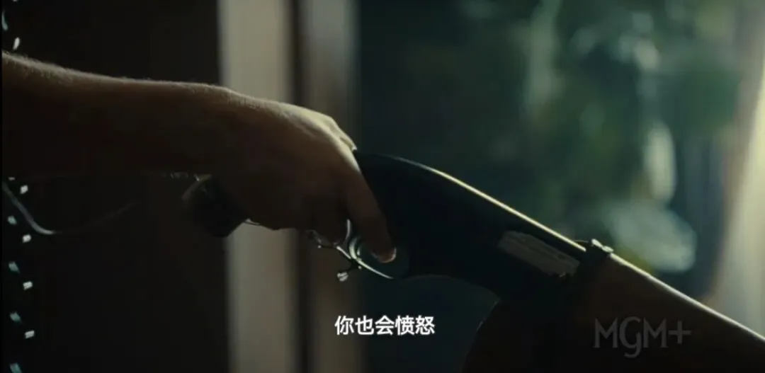 《美國人質》:一根死人線,如何把劫匪、電臺與警方綁在一起