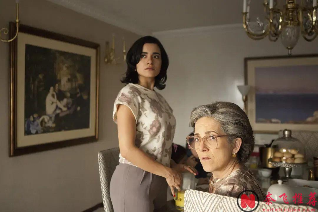 豆瓣9.4分，這部幾句衝擊力的大尺度犯罪神劇《毒梟》，劇情過於大膽和真實