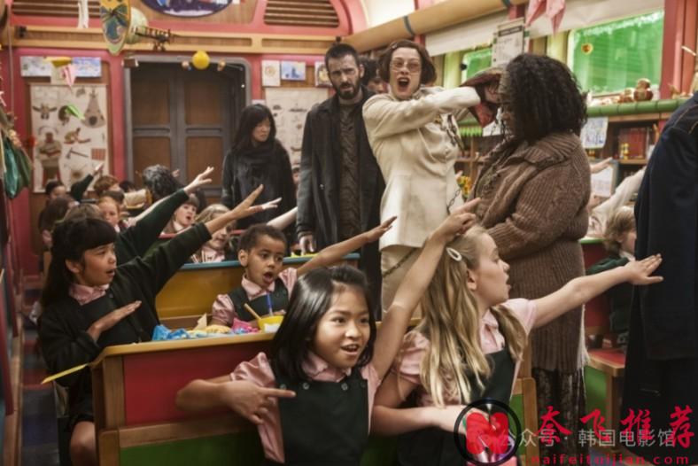 脑洞大开，《雪国列车/末世列车/末日列车》才是韩国科幻的天花板！