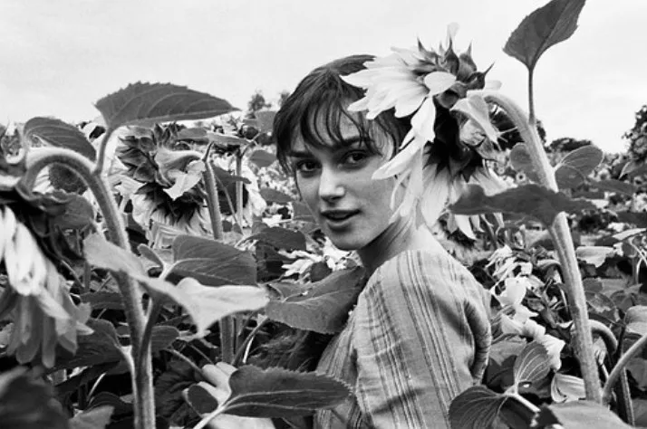 間諜片還的看英劇，這部《黑鴿》爛番茄高達94%，絕對稱得上是一份“聖誕大禮”！