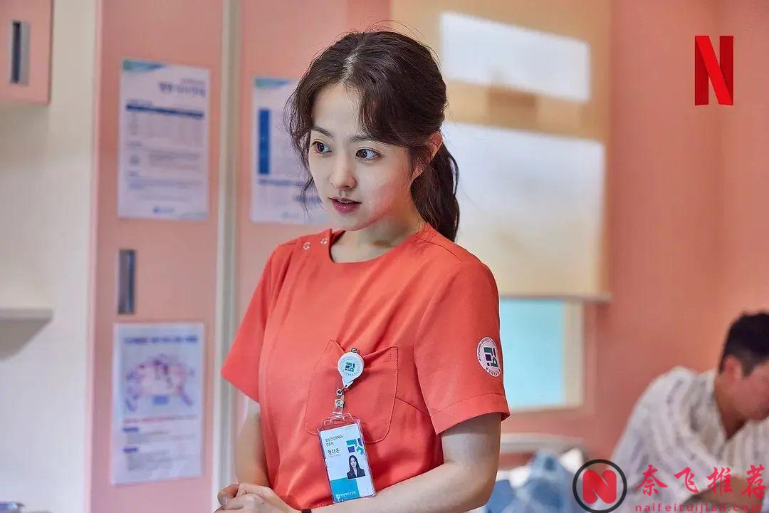 这部Netflix高分韩剧《精神病房也会迎来清晨》用最朴实的镜头记录精神科病房里的点点滴滴