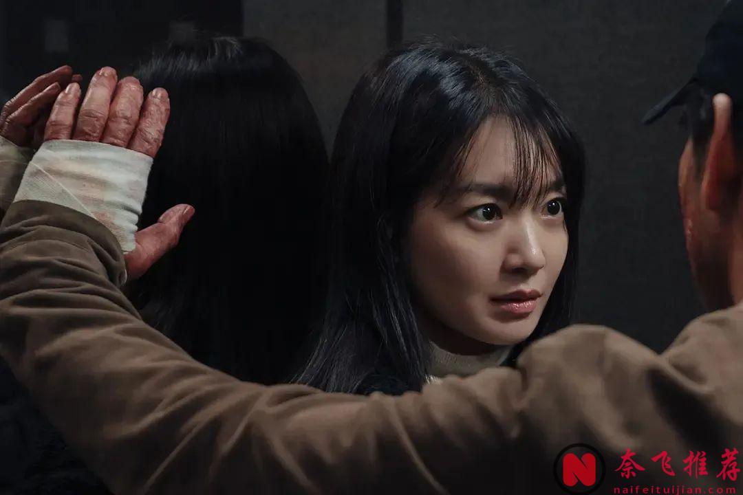 全员恶人，Netflix出品的又一部超爽悬疑韩剧《恶缘》来了，恶人互撕很带感