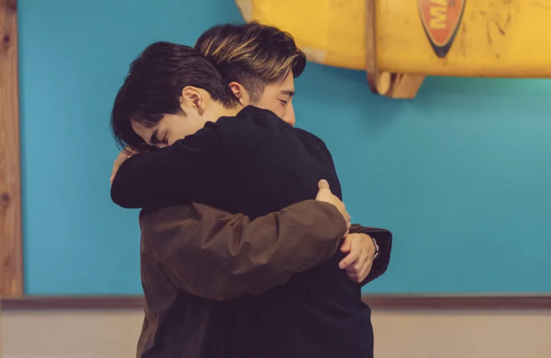 Netflix 推出日本首個男男戀愛綜藝《夏日咖啡男友》，估計會掀起一波無法抵擋的彩虹風潮