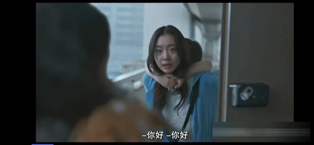 《巨洪》解析：21499次循环之后，那个母亲才真正成为母亲