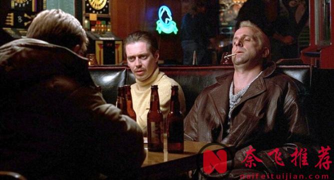 推薦一部犟種導演拍的犟種片《冰血暴/雪花高離奇命案》