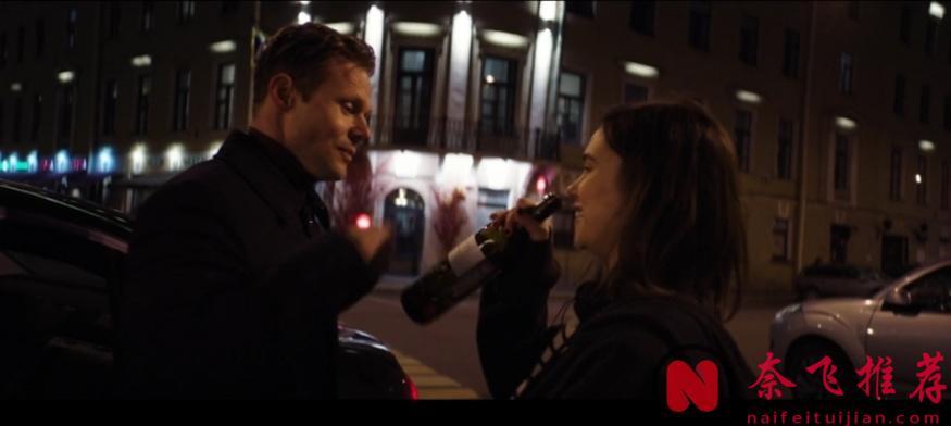 一部《为何是你？》体现了战斗民族片的尺度和深度！中年大叔勾搭小姑娘翻车的故事