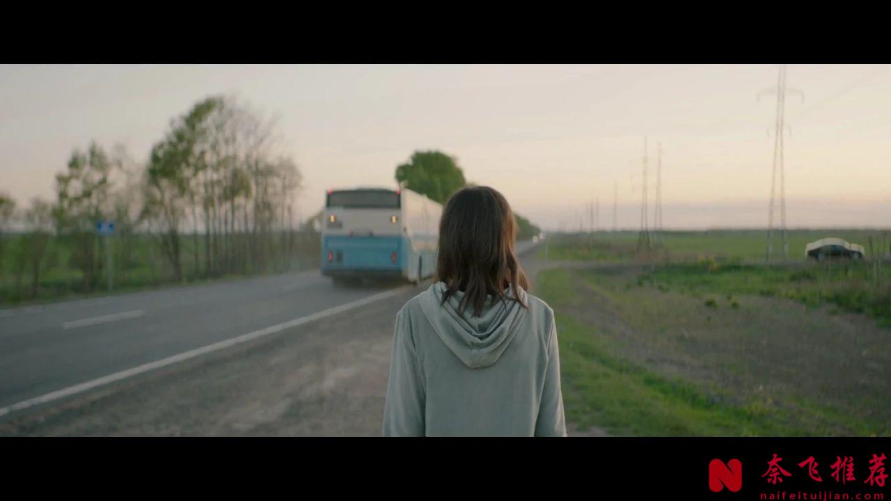 一部《为何是你？》体现了战斗民族片的尺度和深度！中年大叔勾搭小姑娘翻车的故事