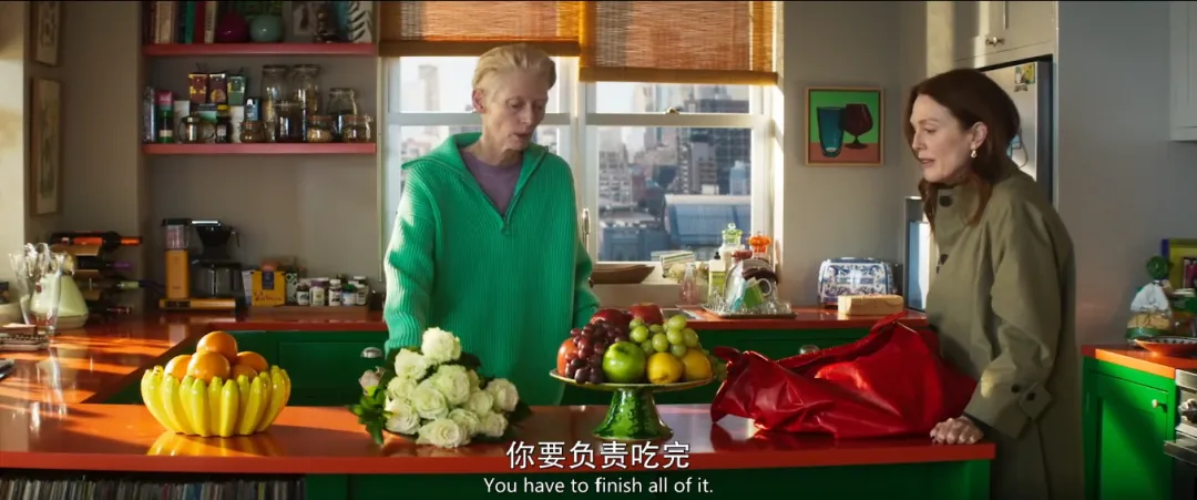 两位老戏骨主演的《隔壁房间/隔壁的房间》不愧是金狮奖，拍得太好了！