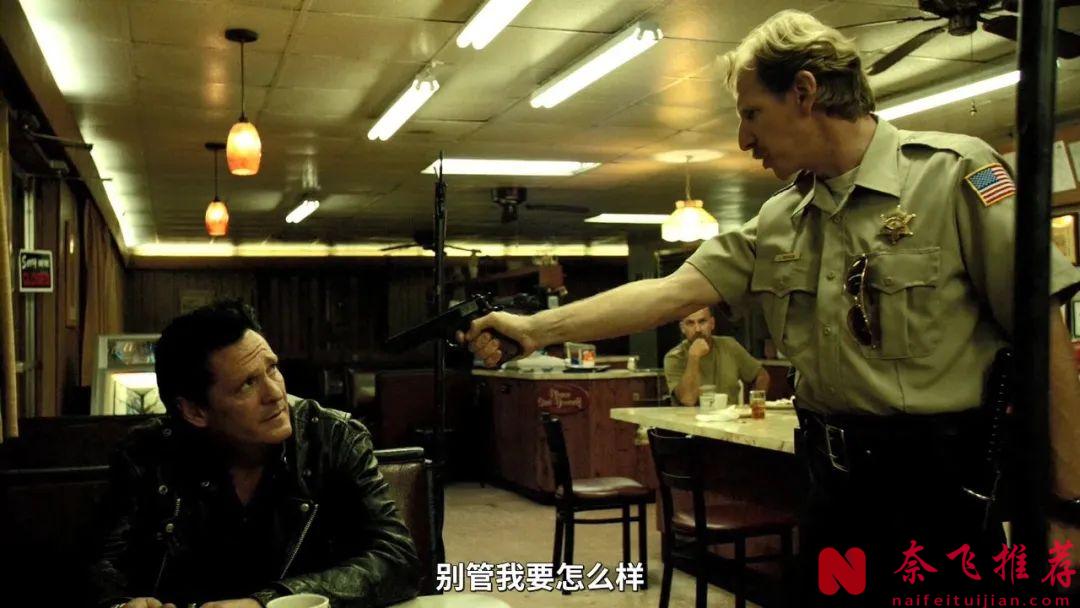 小成本懸疑電影《人質殺手/死亡黑洞》，當變態殺手遇到職業殺手究竟鹿死誰手？