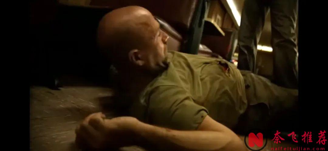 小成本懸疑電影《人質殺手/死亡黑洞》，當變態殺手遇到職業殺手究竟鹿死誰手？