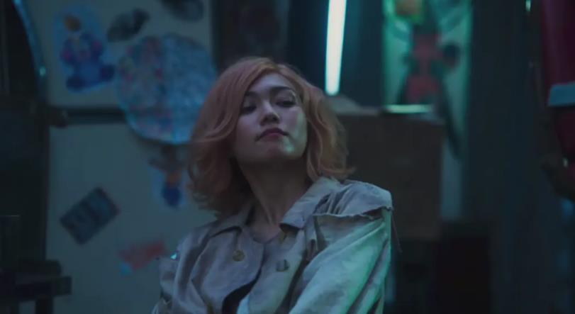 日本漫改片，女神二階堂富美的獻身，繆斯變肉絲