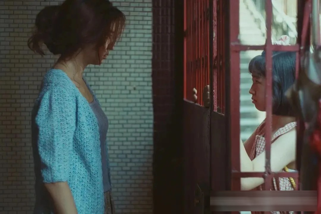 电影《女孩》：舒淇编导处女作，把自己的童年拍成了不原谅的故事