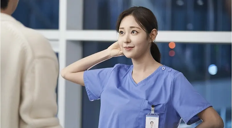 先婚後愛韓劇《宇宙嫁給我/宇宙Marry Me?》，第一集就愛了，節奏快男女主有CP感