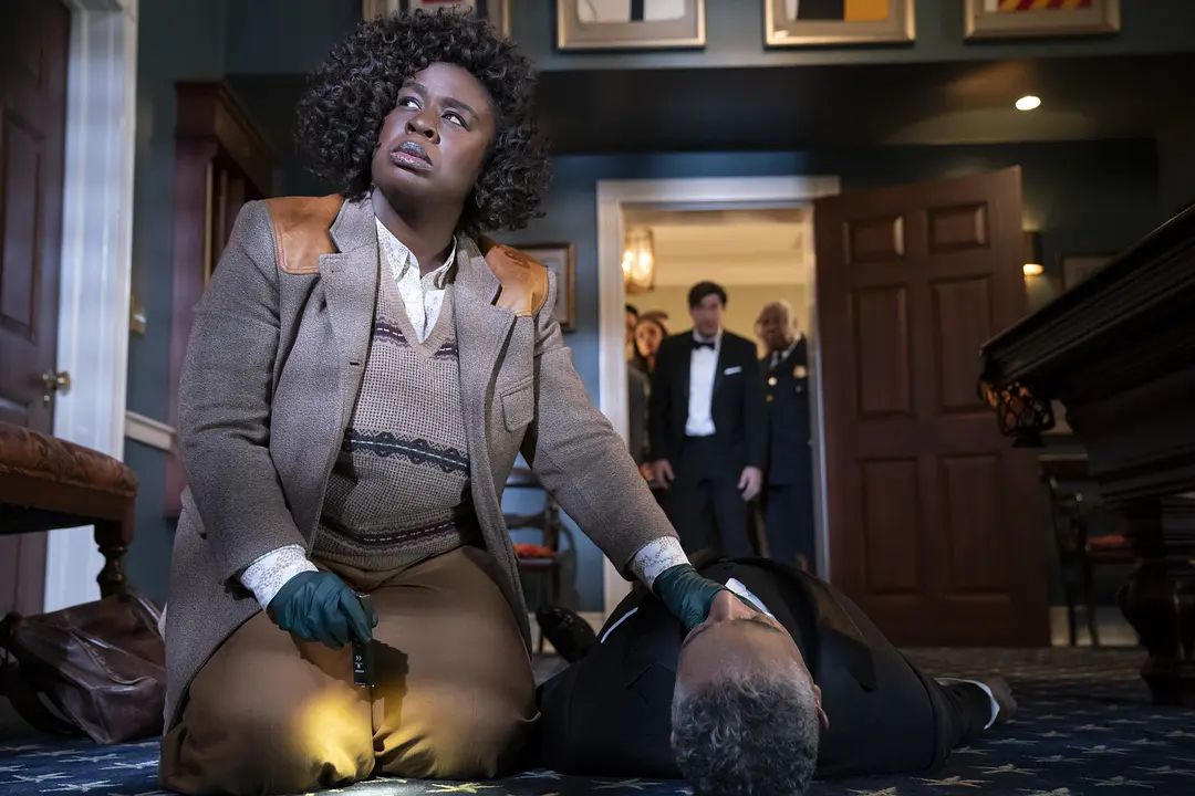 第一集就上头，Netflix高分悬疑新剧《白宫杀人事件》，132个房间157名嫌疑人，太过瘾了！