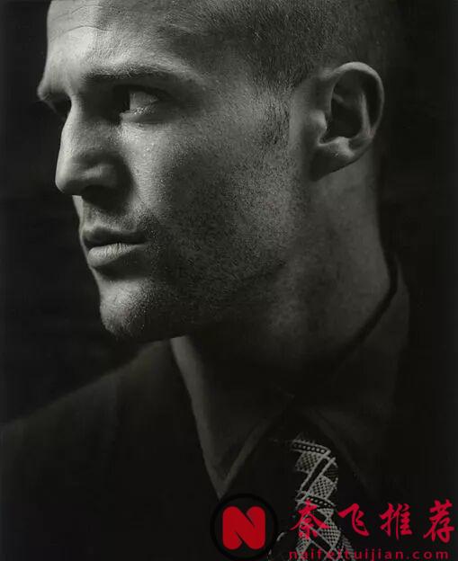 "西装暴徒"开创者，58岁依然吊打小鲜肉，从奥运落选到狂揽40亿票房，好莱坞硬汉——杰森·斯坦森的大器晚成之路​