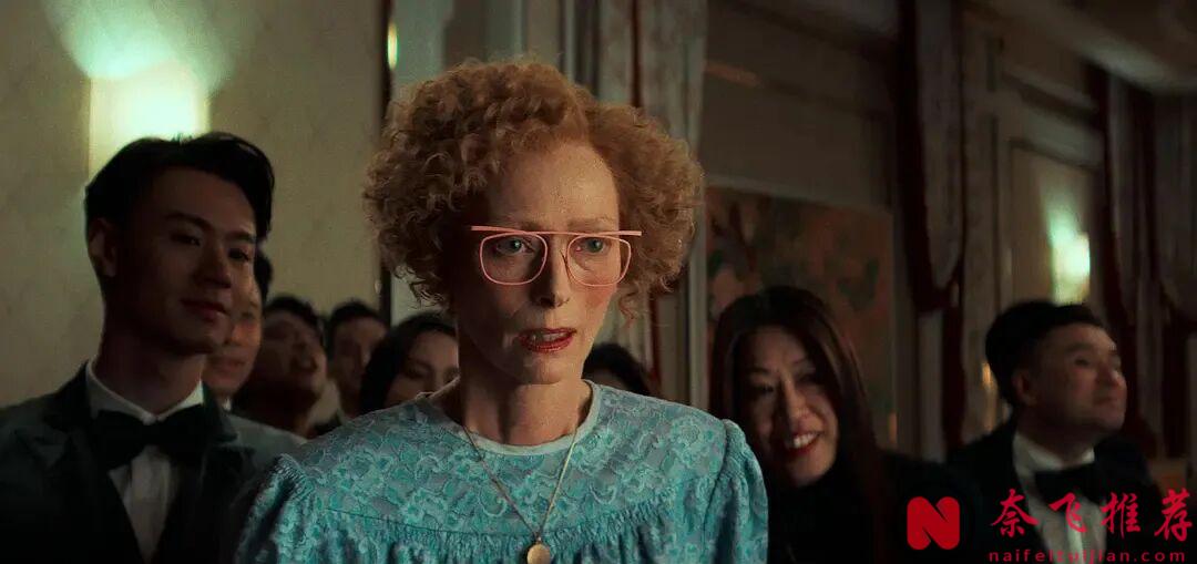 網飛又出懸疑新作《小人物之歌/一個小賭徒的歌謠/小玩家之歌》,金球獎影帝科林法瑞爾領銜主演!