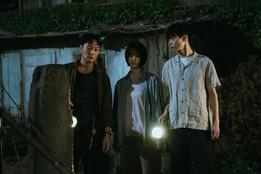 1776308215018069311.webp Netflix韩国校园恐怖剧《夺命许愿/为了纪念》,坐等上线