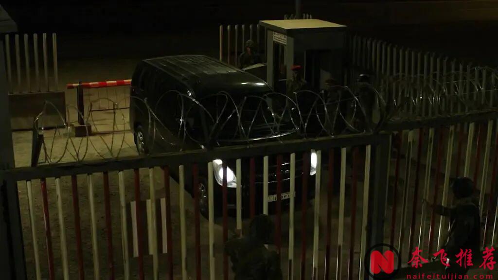 消失10年,这个男人又杀回来了!谍战美剧神作《夜班经理》第二季回归!