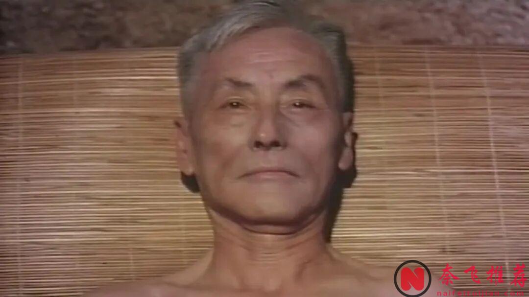 女神邱月清第一次大胆出演的电影《三度诱惑》,拍得还颇有想法