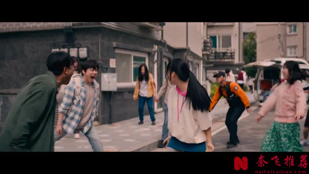 2025韩国电影票房冠军《我的僵尸女儿/调教我的丧尸女儿/我和我的僵尸女儿》，爆笑训练僵尸，笑着笑着就哭了