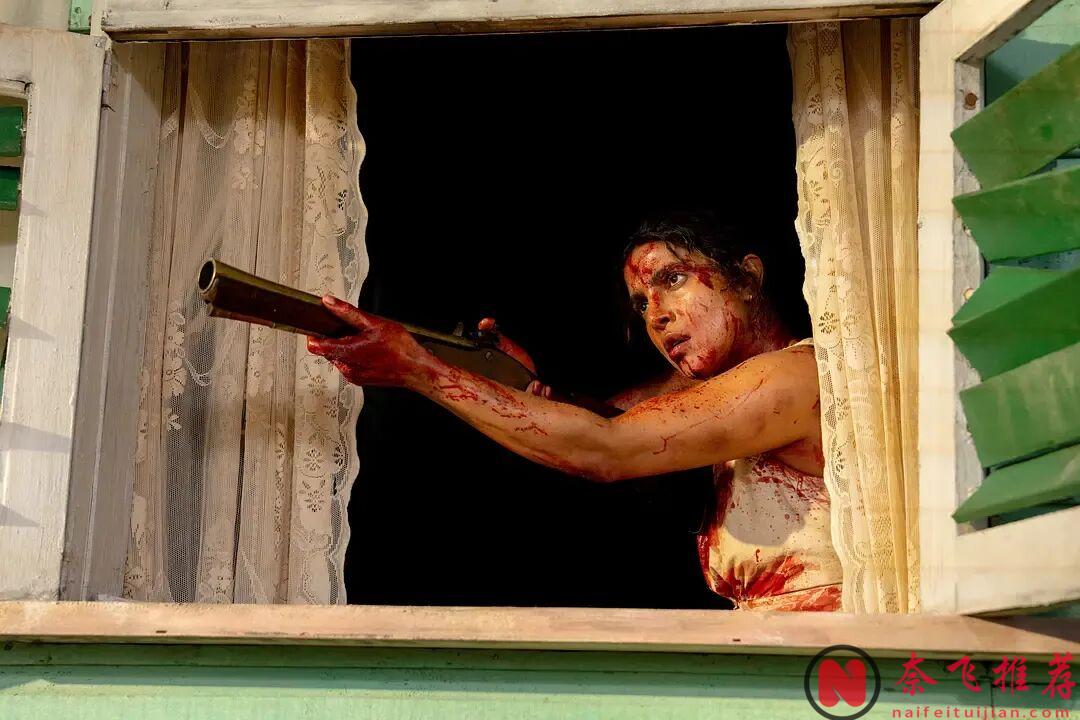 R級暴力動作片《懸崖絕壁/峭壁》,一口氣看完,爽!