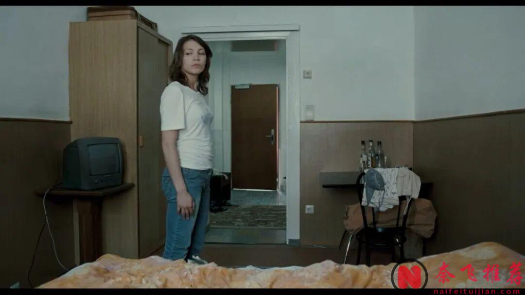 大胆敢拍的复仇电影《复仇/维也纳复仇/把哀伤留给复仇》,这种方式,实在令人难以接受