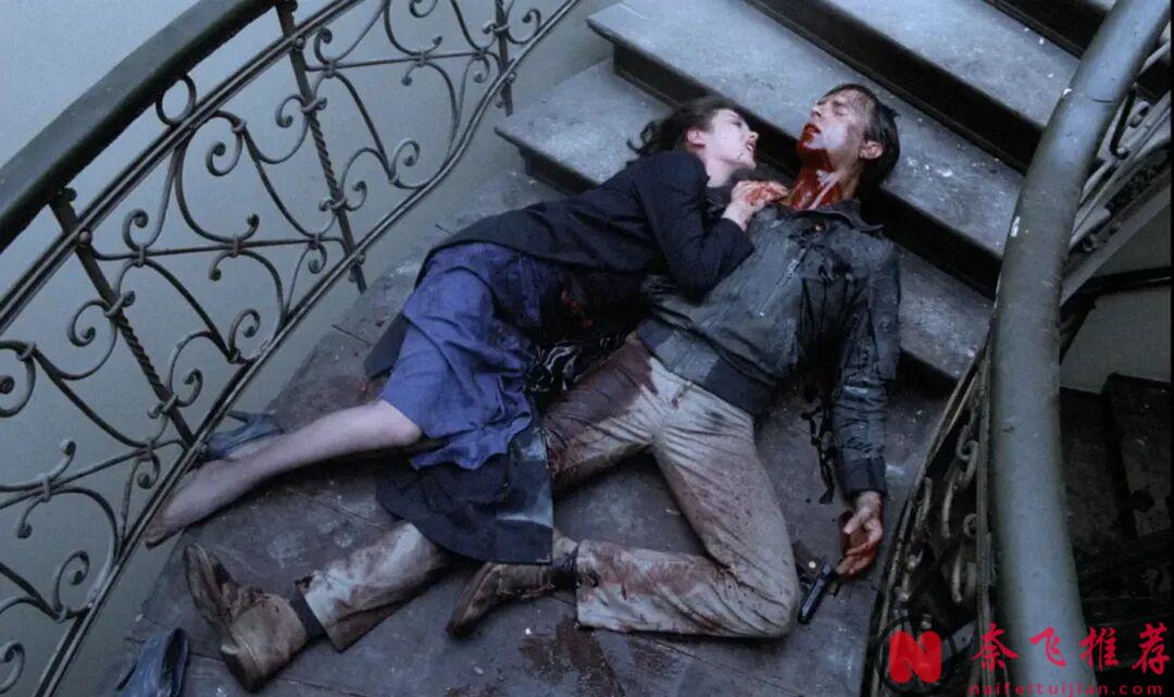 感情变质?人非人!被禁20多年的恐怖片《着魔/魔鬼狂爱/迷恋》,胆小慎入!