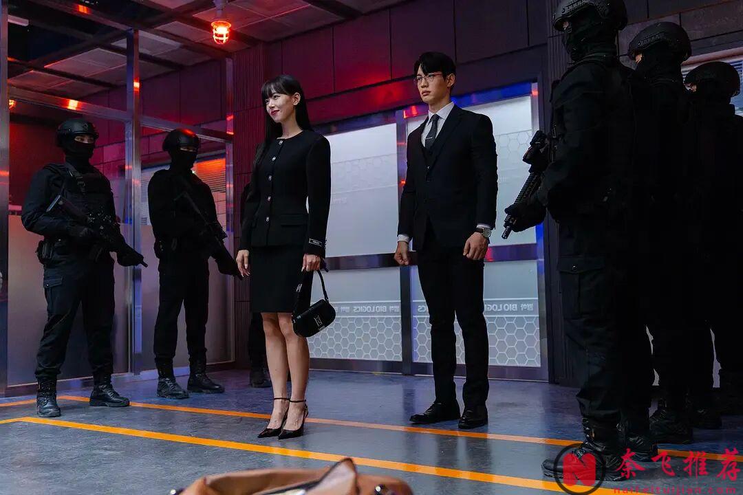 一口氣放出全集,Netflix又出爆款韓國奇幻漫改劇《現金英雄/金錢俠》!