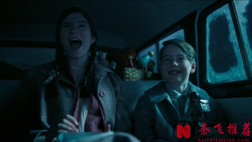 《小丑回魂:欢迎来到德里镇/它:欢迎来到德利镇》一上线飙到9分,这HBO版《怪奇物语》太生猛!