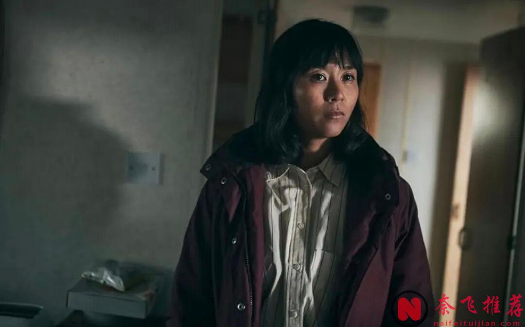 一集爆,這部剛上線的懸疑英劇《鹽沼之下》全程高能