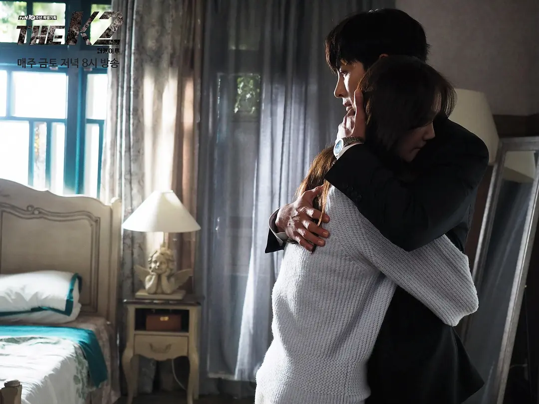 1766977015625055631.webp 韓國復仇神劇《THE K2/守護者K2》,保鏢被財閥夫人看上,走上人生巔峰