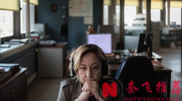 这部西班牙真实案件改编的悬疑佳作《寡妇游戏》,把“恋爱脑”拍成了犯罪片!