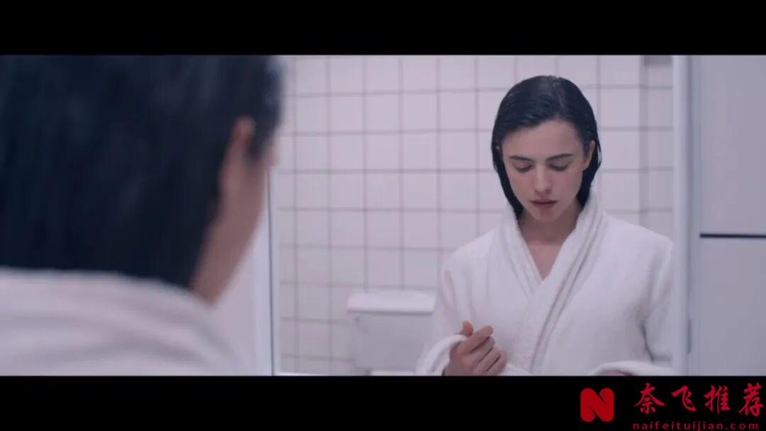 挑战感官极限的电影《某种物质/完美物质/惧裂》,足够重口味,看完有点不适