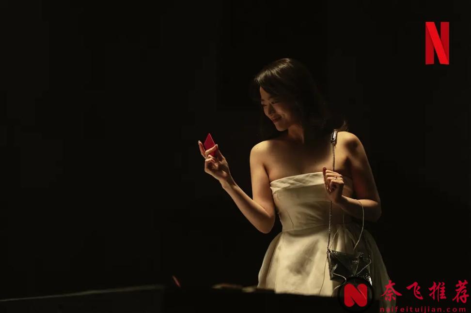 Netflix这部韩剧《第8个秀/第八个秀》太上头了，8个人8层楼的博弈