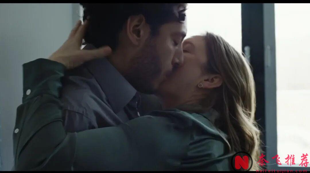 隱私全被看光,這部德國電影《瑪麗埃尓都知道/全知女兒視角》設定也太刺激了