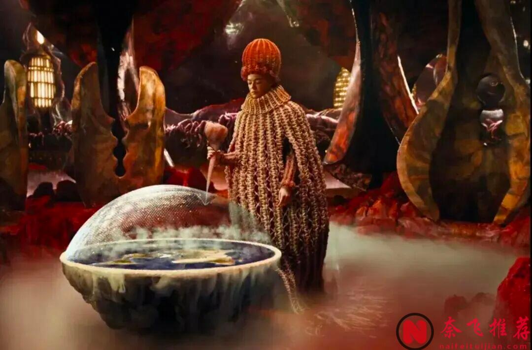 最癲R級科幻片《拯救地球/暴蜂尼亞》,結局驚天逆轉!