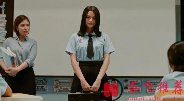 网飞王牌《禁忌女孩:重置/转学来的女生》回归,新季狠度升级,娜诺的惩罚游戏从来没让人失望。