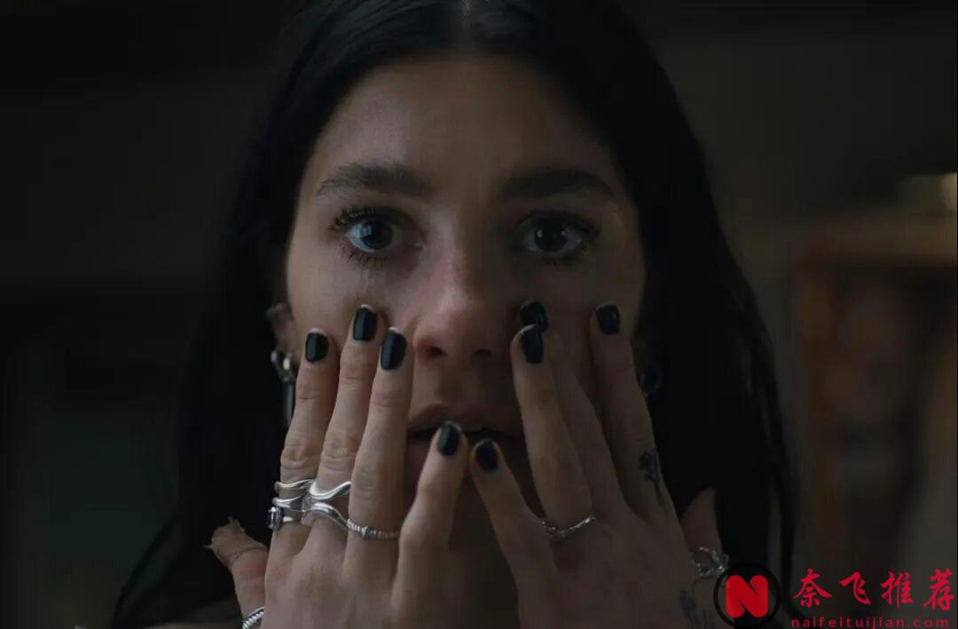 Netflix這部限制級新劇《命中婚劫》全程高能,準新娘最不想在婚禮前看到的作品