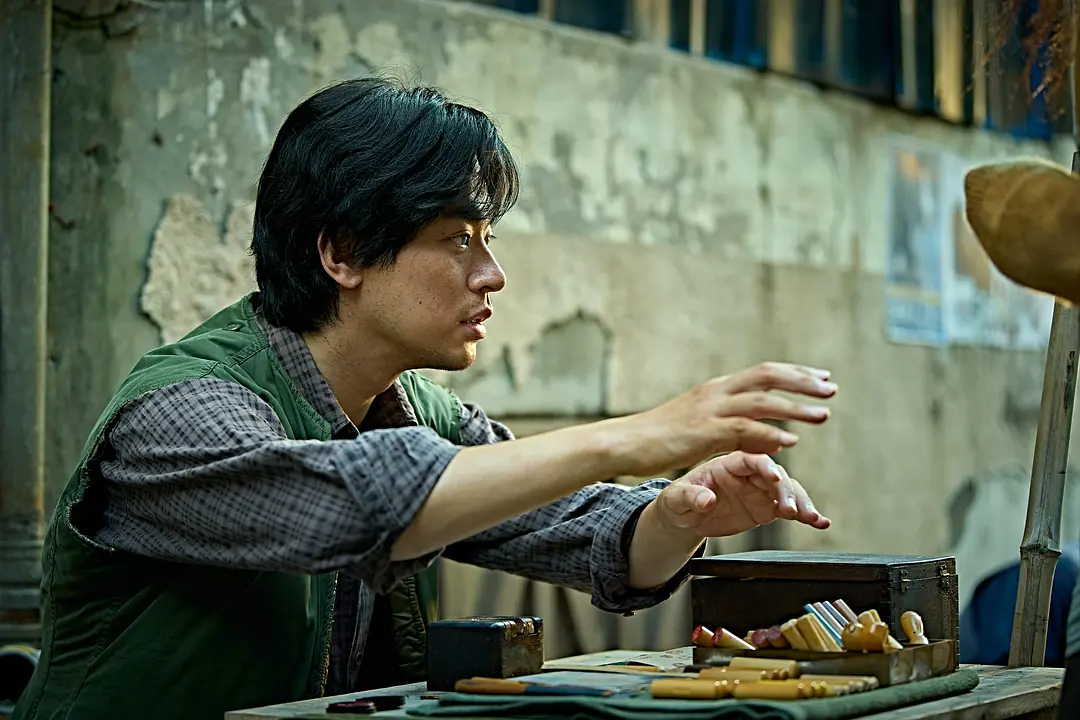 1761924048054069741.webp 2025韓國懸疑電影《臉龐/醜婦/醜得要命》,挑戰三觀,論題材、論尺度,太會拍了