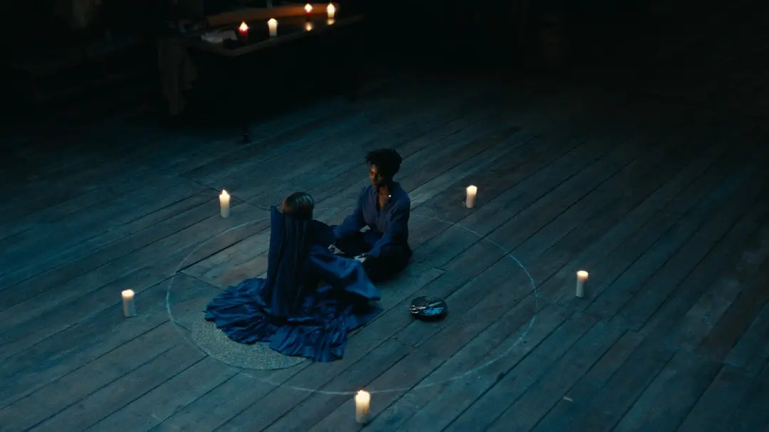 1775228573115097901.webp 恐怖片就得看A24的,這部《聖母瑪利亞/魅影巨星》又獵奇又藝術!