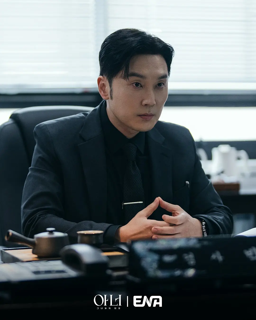 1770167639849068386.webp 2026驚悚律政韓劇《榮耀:她們的法庭》昨日上線 三大姐系演員聯手