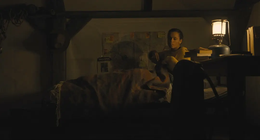 1761733142659059193.webp 葡萄牙恐怖懸疑片《深鬱黑暗》:森林深處惡魔作怪,一旦進入便會鬼打牆