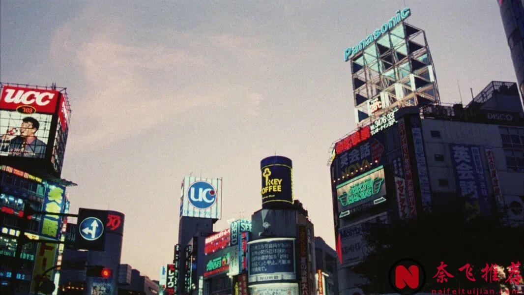 白天演員,夜晚女王,這部 8.0 分日本片《愛的新世界/東京新愛人》道盡都市女性的掙扎