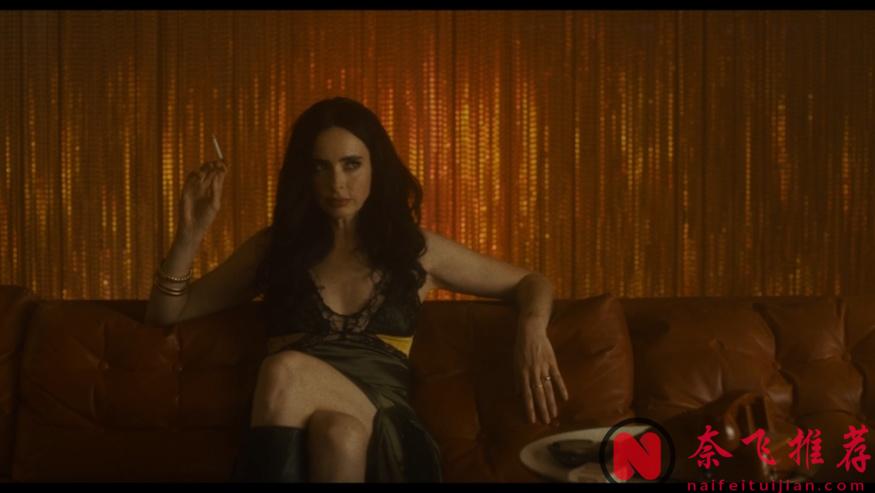 舔屏預警！這瘋批雙女主真夠勁兒！美國最新毛線動作片《冷血狐狸》一定要看！