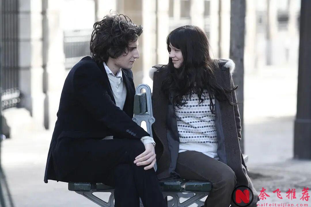 裸身赴艺术!法兰西新玫瑰蕾雅・赛杜,6 部佳作打破尺度壁垒,部部惊艳