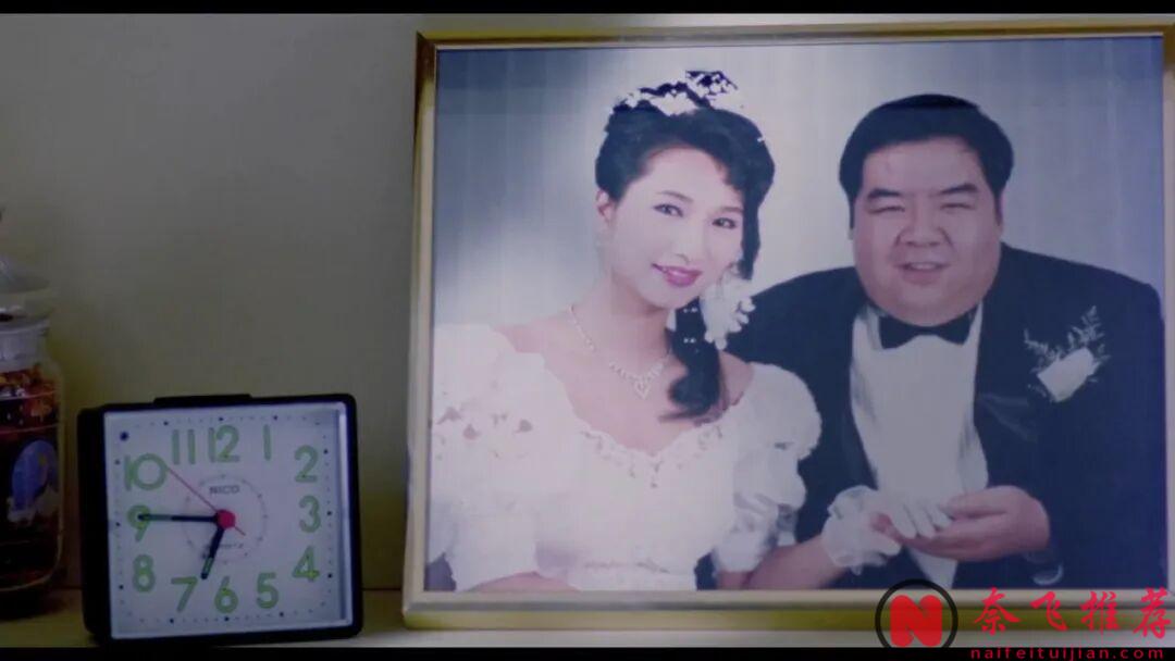 cult片鼻祖,又颠又欲的一部香港电影《乌鼠机密档案》,也是我的童年阴影