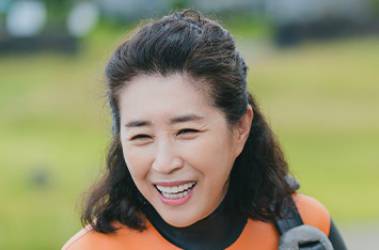 Netflix韩剧《欢迎回到三达里》1-16集剧情解读、评价亮点及演员阵容介绍