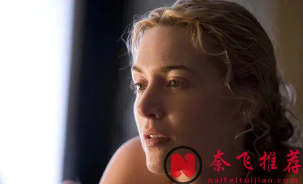 曾以为是爱情,长大后才明白只不过是一次爱的启蒙!超震撼奥斯卡爱情片《朗读者/为爱朗读/读爱/生死朗读》!